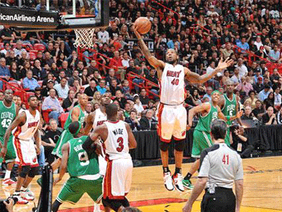 世界杯足球?yàn)趵鐅s巴西完整版